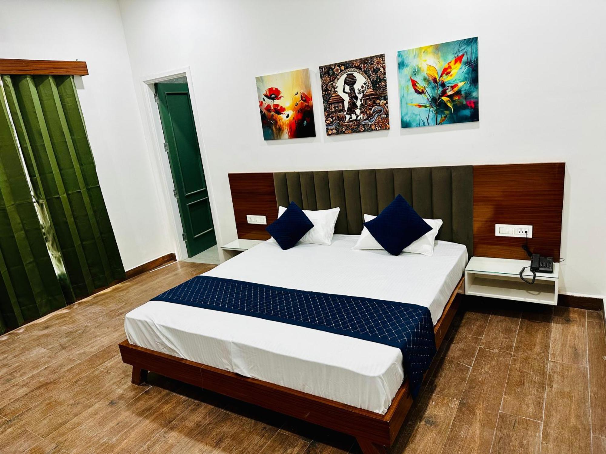 The Loya Hotel Muktsar ภายนอก รูปภาพ